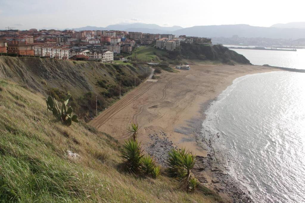 Aixerrota Apartamentos B Getxo Extérieur photo
